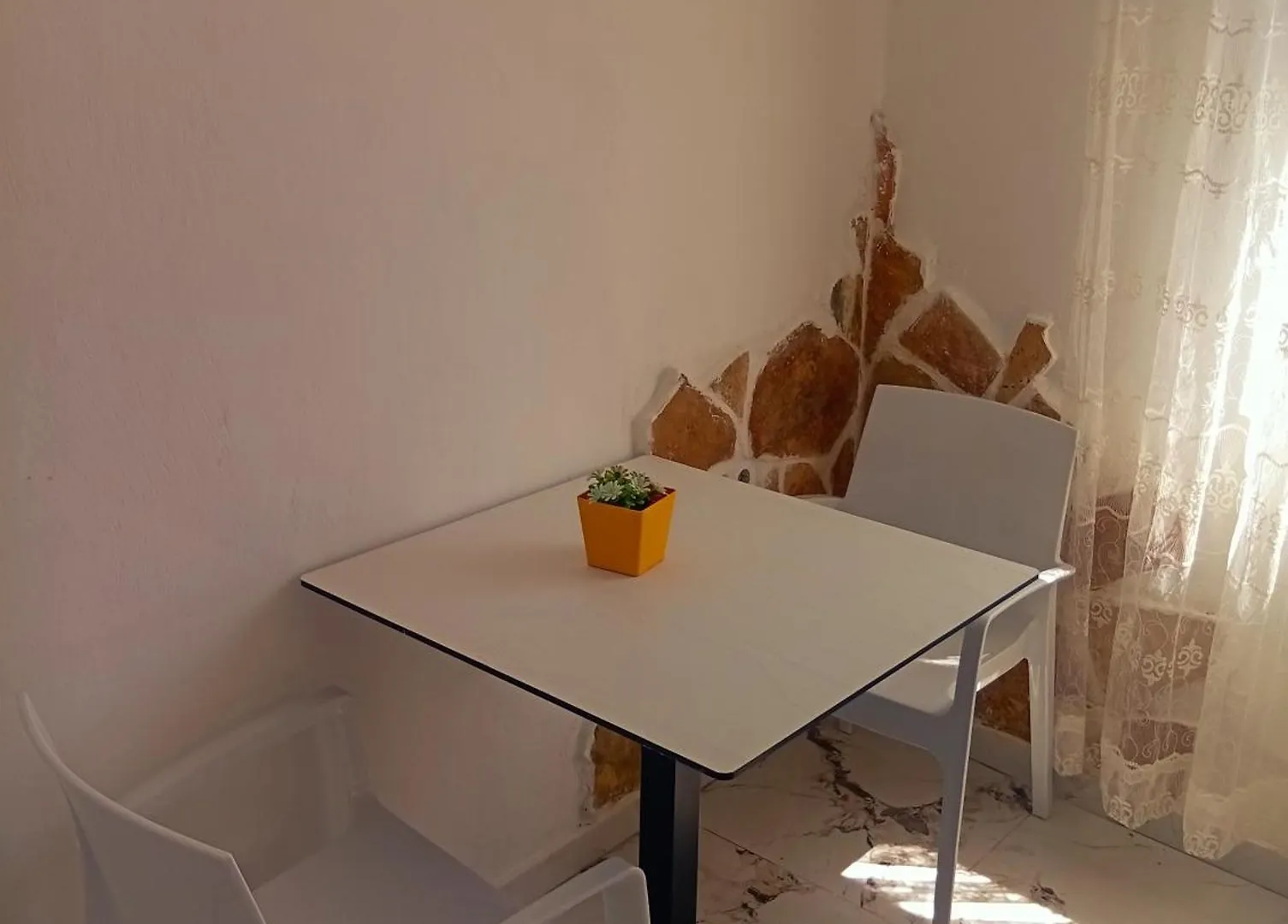Relax Village Room هيماري 0*,  ألبانيا